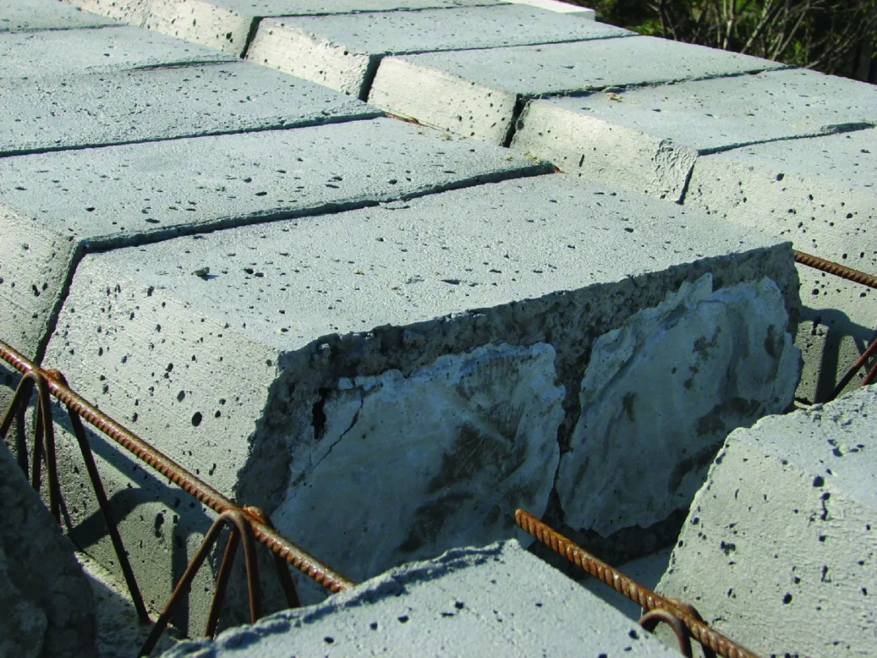 Zdjęcie Jak obliczyć beton na strop: kluczowe wskazówki i najczęstsze błędy