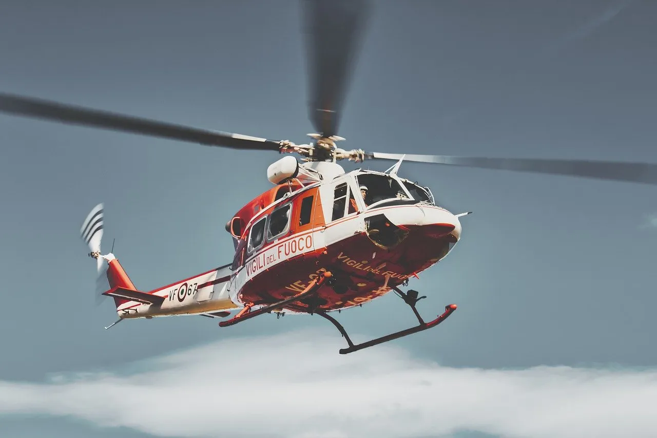 Zdjęcie Znaczenie snu o helikopterze: Symbolika i interpretacja marzeń