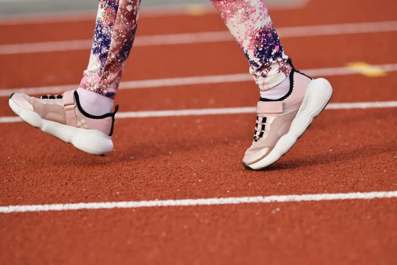 Zdjęcie Jak wybrać idealne buty dla 7-miesięcznego dziecka? Porady dla zdrowych stóp