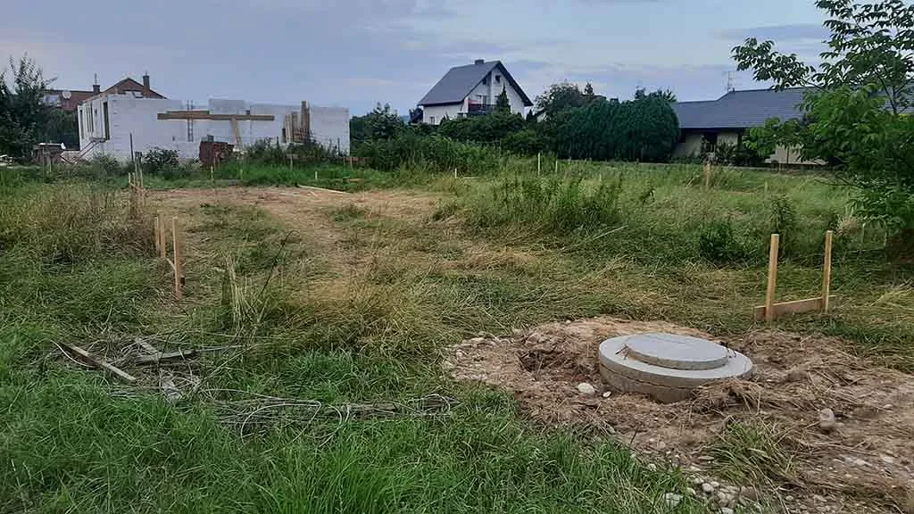 Zdjęcie Co potrzebuje geodeta do wytyczenia budynku? Kluczowe dokumenty i informacje