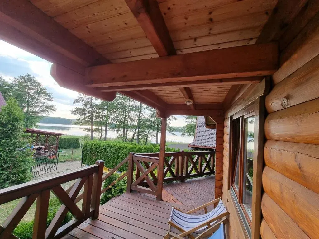 Zdjęcie Pokoje nad jeziorem w Rynie - idealne miejsce na relaksujący wypoczynek