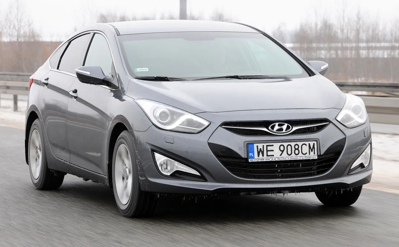 Zdjęcie Hyundai i40 jaki silnik - porównanie silników benzynowych i diesla