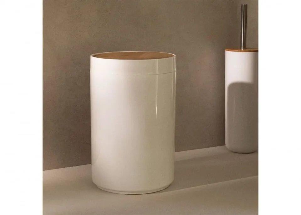 Zdjęcie Der perfekte Abfalleimer für Ihr Badezimmer: Tipps und Empfehlungen