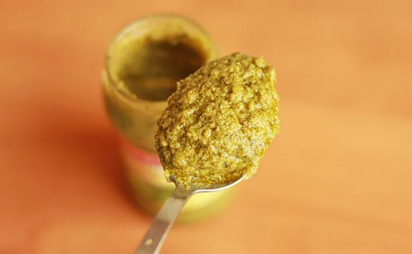 Zdjęcie Ile kcal ma pesto? Sprawdź kalorie i wartości odżywcze sosu
