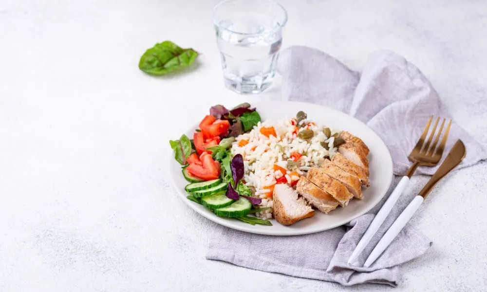 Zdjęcie Czy kurczak ma gluten? Odkryj, co musisz wiedzieć o diecie bezglutenowej