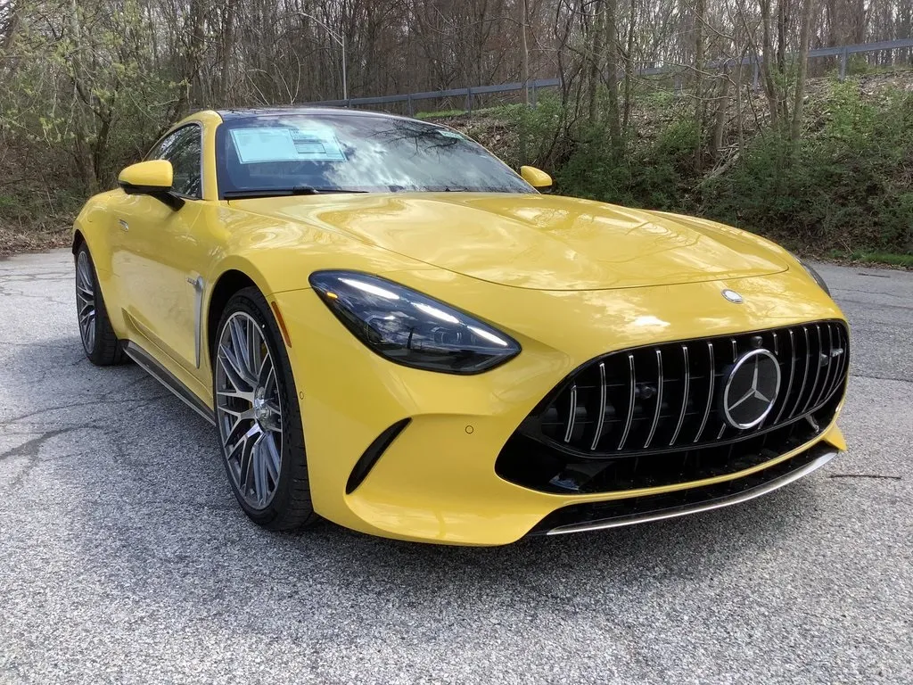 Zdjęcie Ceny mercedes amg gt – ile naprawdę kosztują nowe i używane modele?