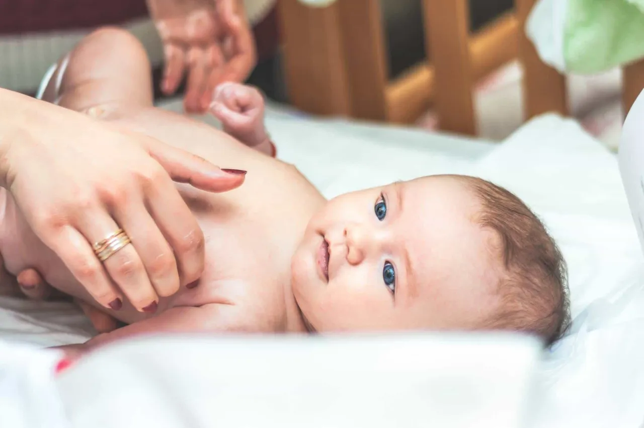 Zdjęcie Becikowe kiedy wypłata - poznaj terminy i uniknij opóźnień