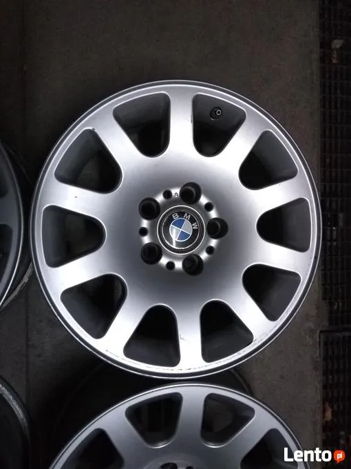 Zdjęcie Jakie felgi do BMW E38: najlepsze rozmiary i style do wyboru