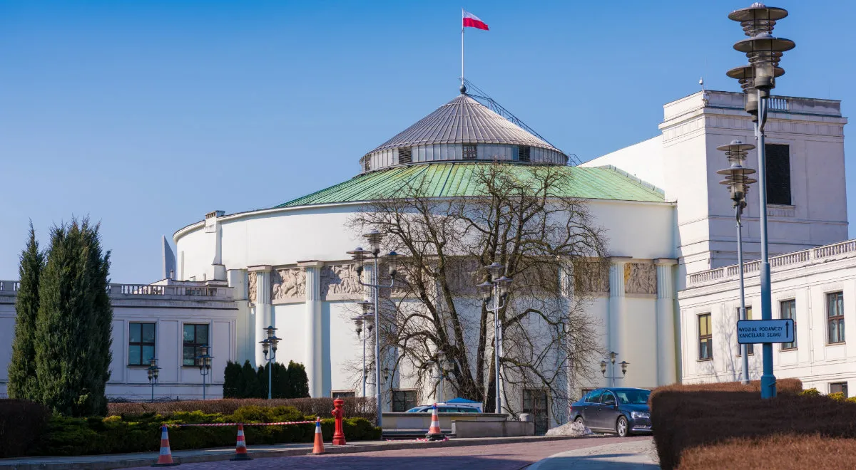 Zdjęcie Na jakiej ulicy jest sejm i senat? Sprawdź ich lokalizację w Warszawie