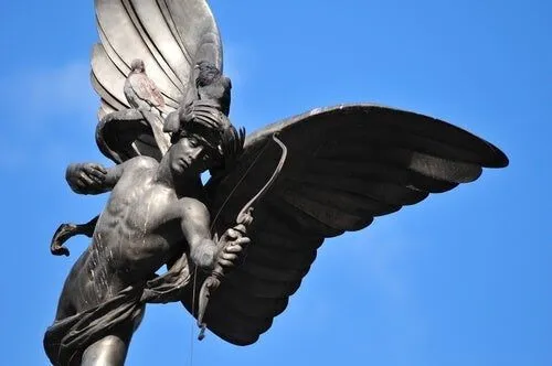 Zdjęcie Mit o Amorze: tajemnice miłości i jej mitologiczne znaczenie w kulturze