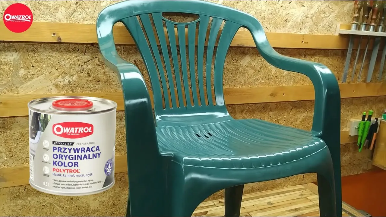Zdjęcie Jak odnowić krzesła plastikowe i przywrócić im nowy wygląd