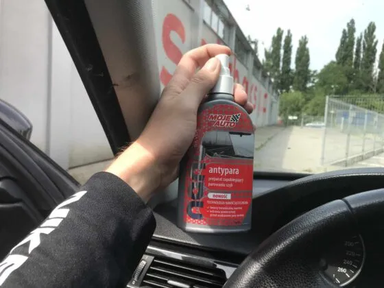 Zdjęcie Jak pozbyć się wilgoci w samochodzie? Skuteczne metody i porady, które działają