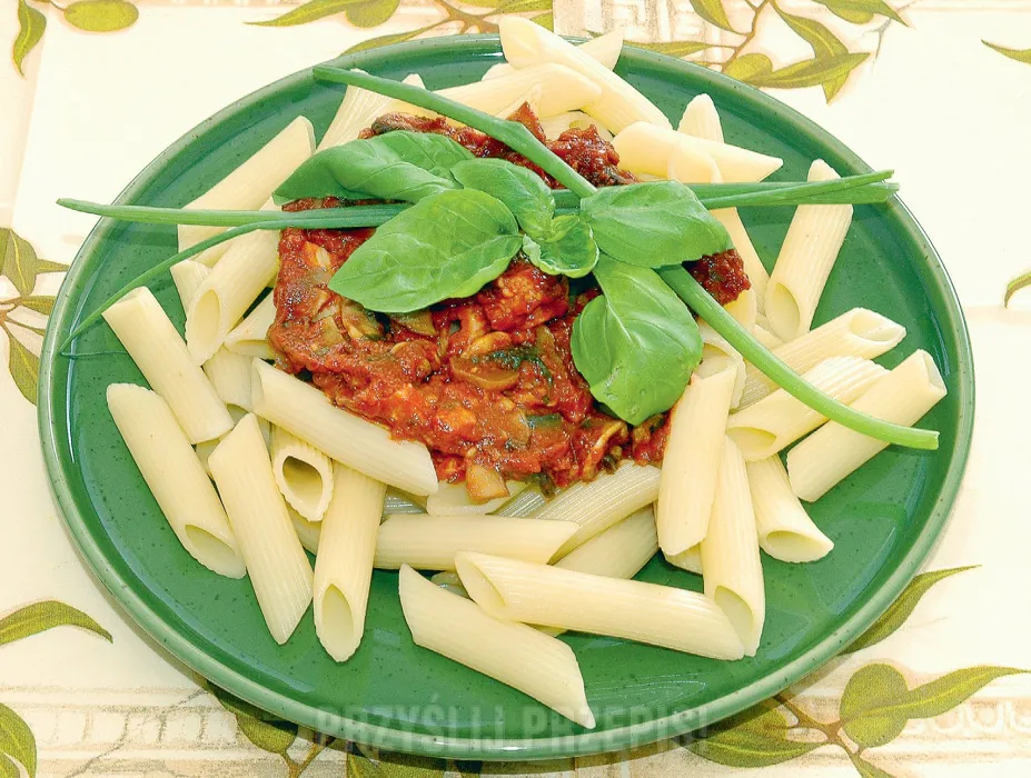Zdjęcie Prosty przepis na penne pomodoro – klasyczne włoskie danie w 30 minut