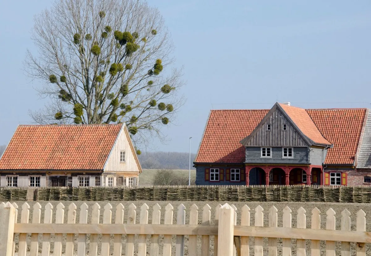 Zdjęcie Wielka Nieszawka skansen - odkryj historię i atrakcje parku etnograficznego