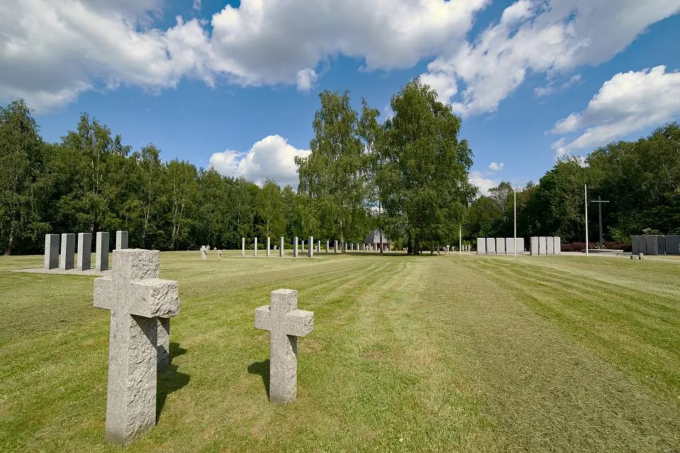 Zdjęcie Jak wyglądają cmentarze w Niemczech - ich niezwykłe cechy i historia