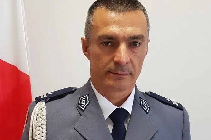 Zdjęcie Komendant policji Szczecin: Kim jest Insp. Szymon Sędzik i jego zadania