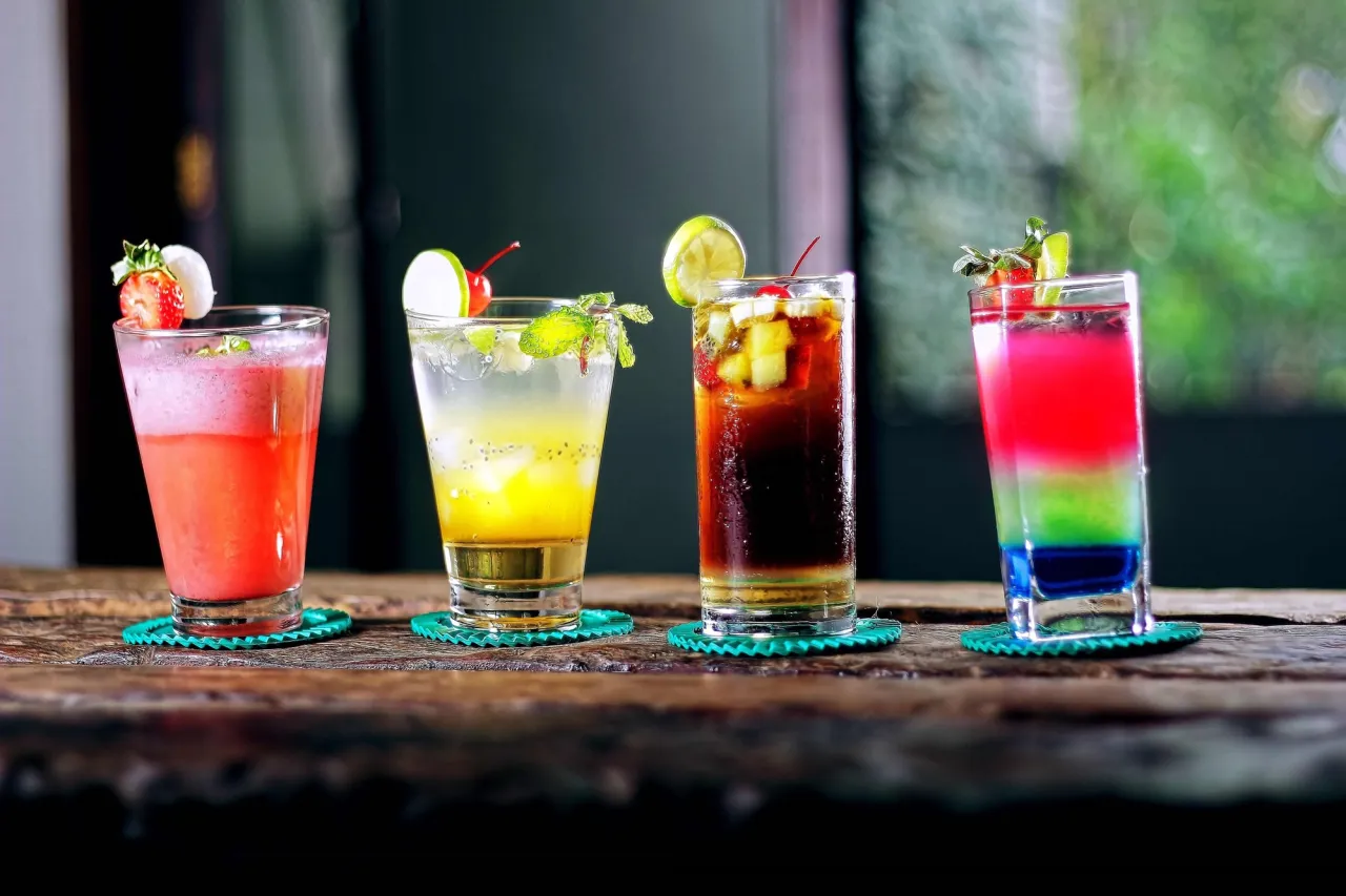 Zdjęcie Najlepsze drinki z pepsi, które zaskoczą Twoich gości i orzeźwią