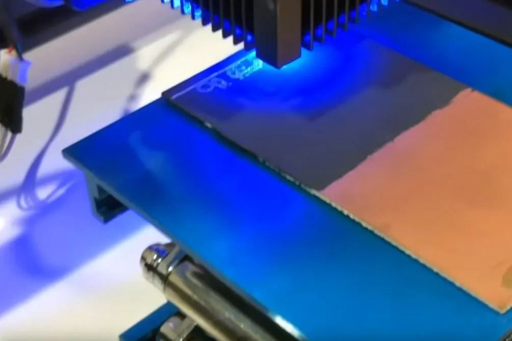 Zdjęcie Jak łatwo stworzyć płytkę PCB DIY i uniknąć typowych błędów