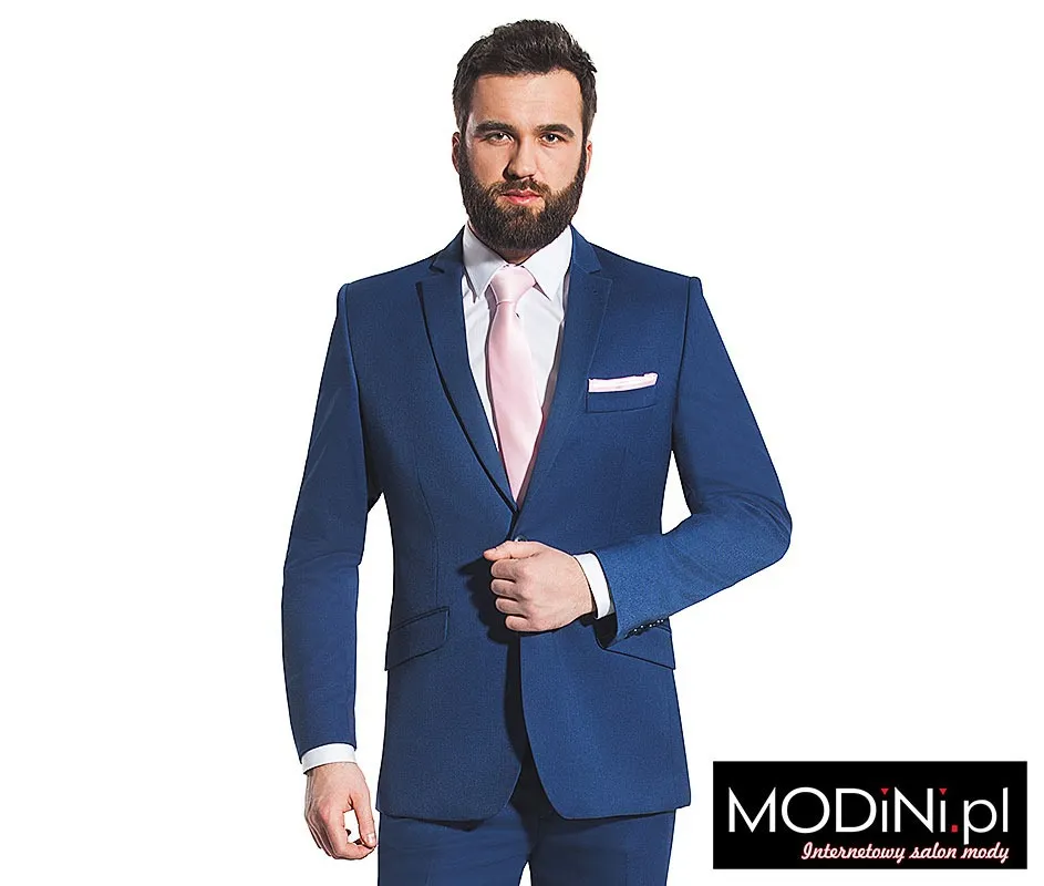 Zdjęcie Jaką koszulę do garnituru wybrać, aby wyglądać elegancko?