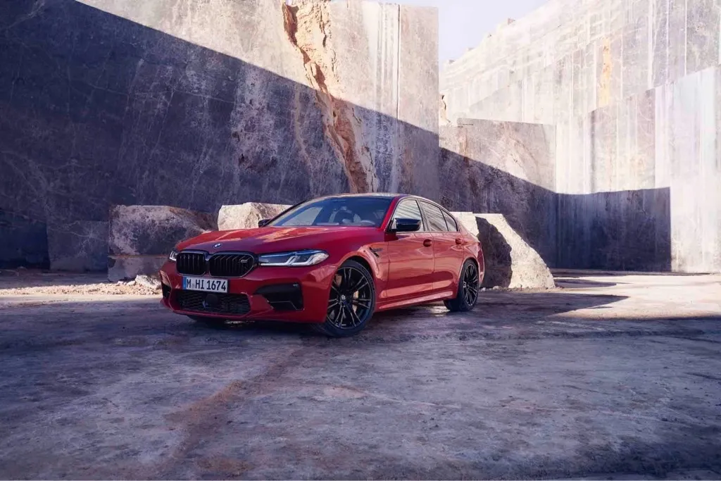 Zdjęcie BMW M5 F90 Competition - moc, osiągi i porównania z innymi modelami
