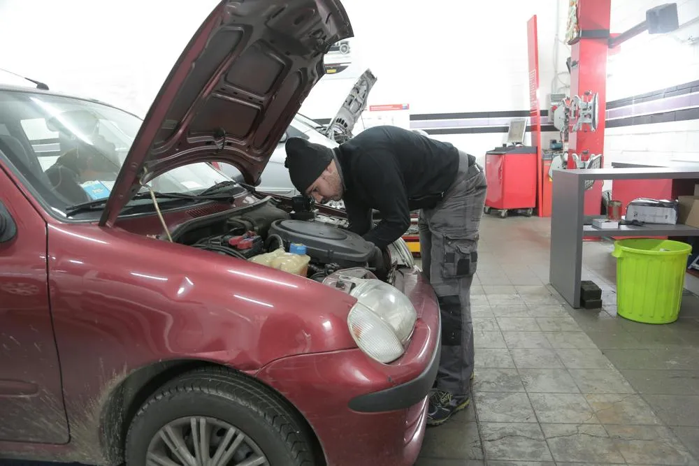 Zdjęcie Ile kosztuje malowanie zderzaka? Sprawdź, co wpływa na cenę