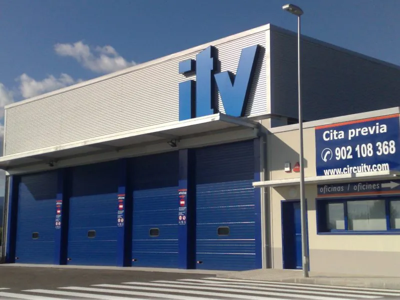 Zdjęcie ITV Pinto Applus: precios bajos y servicios de inspección confiables