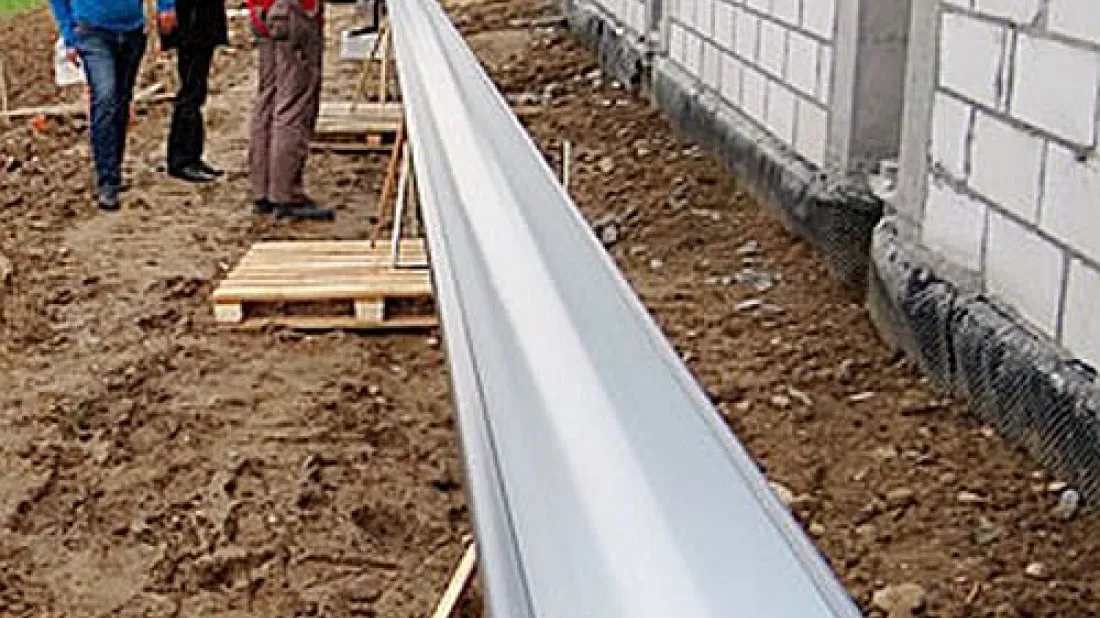 Zdjęcie Rynny na wymiar: perfekcyjne dopasowanie i ochrona Twojego domu