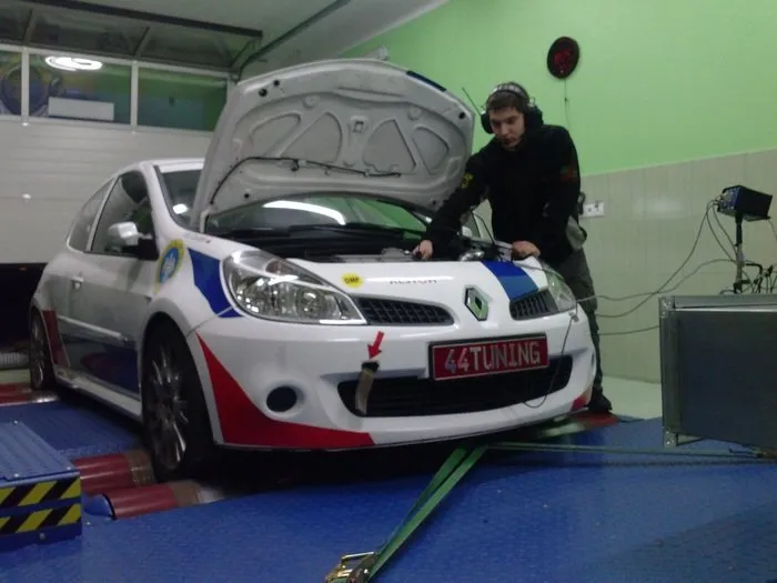 Zdjęcie Tuning silników spalinowych: jak skutecznie zwiększyć sprawność