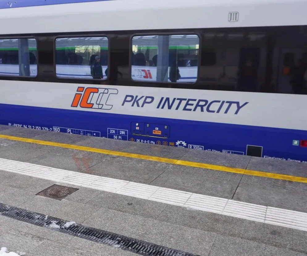Zdjęcie Pkp Radom Warszawa - rozkład jazdy i informacje o połączeniach