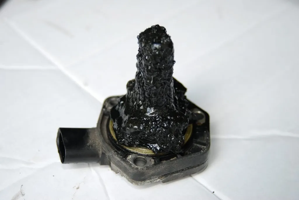 Zdjęcie Motoröl reinigen: So befreien Sie Ihren Motor von Ablagerungen