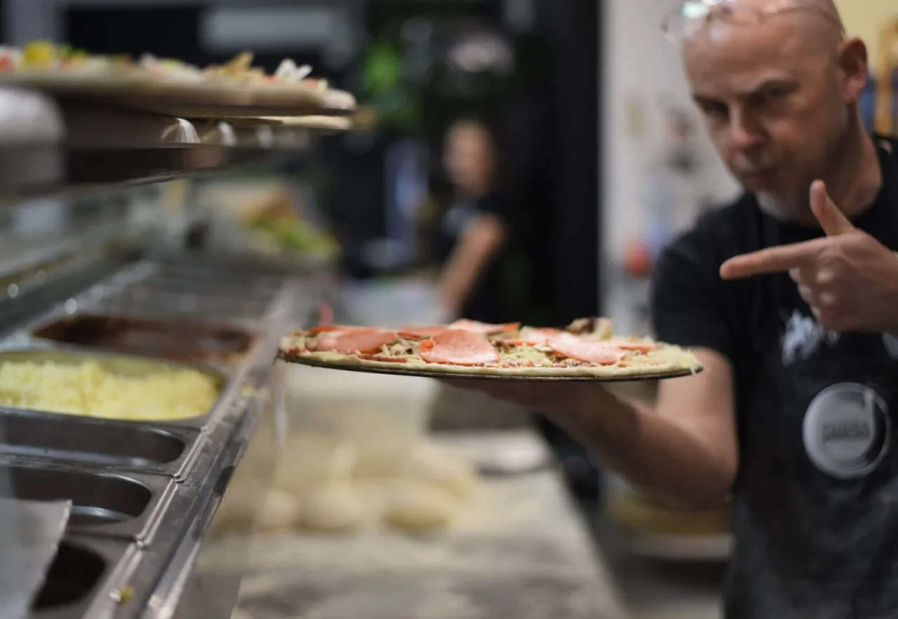 Zdjęcie Pizza w jakiej temperaturze - uniknij błędów i piecz idealnie
