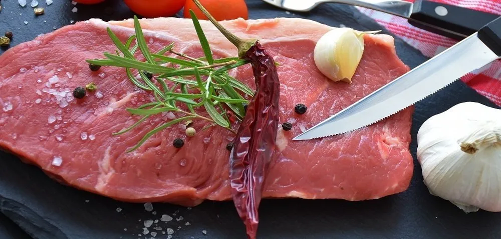 Zdjęcie Ile kosztuje 1 kg wołowiny? Ceny różnych rodzajów mięsa wołowego