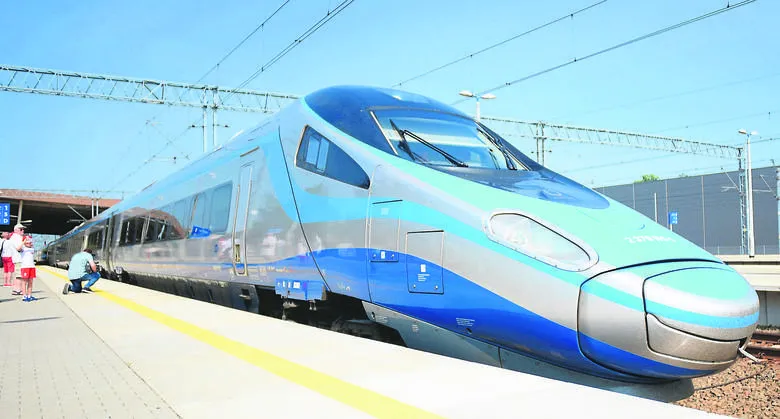 Zdjęcie Gdzie zatrzymuje się Pendolino w Warszawie? Oto wszystkie stacje!