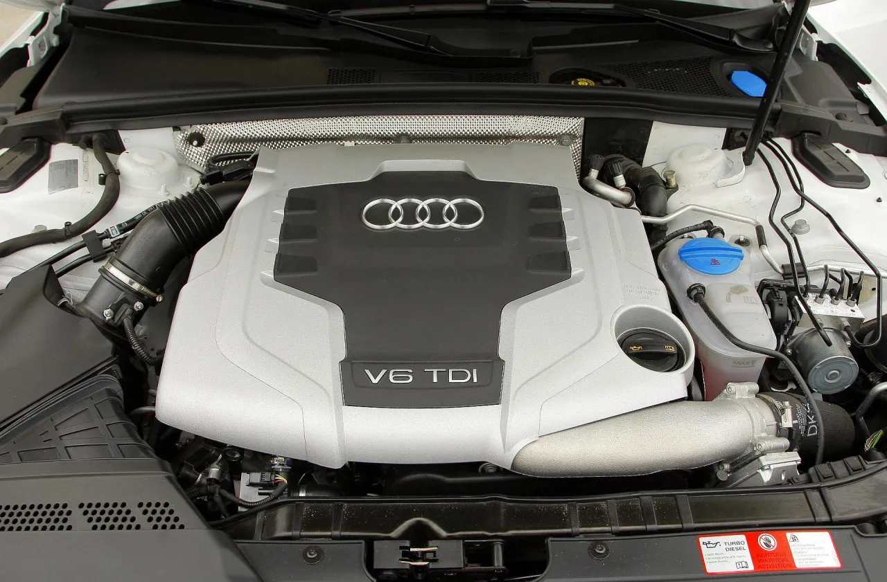 Zdjęcie Audi A5 jaki silnik wybrać - najlepsze opcje dla oszczędnych i sportowych kierowców