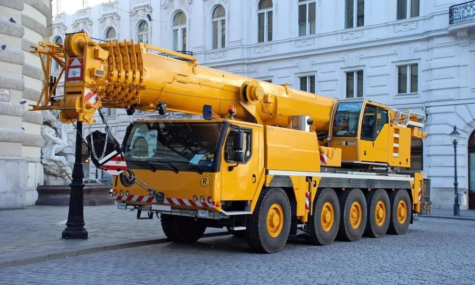 Zdjęcie Ile waży dźwig? Zaskakujące różnice w wagach modeli dźwigów