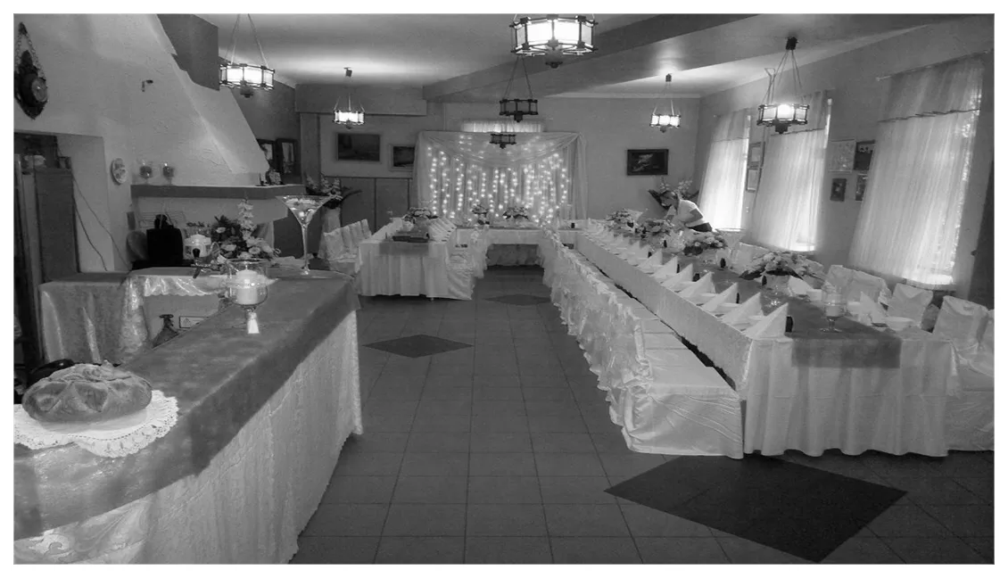 Zdjęcie Godziny otwarcia Dworku Izydory - uniknij rozczarowania podczas wizyty