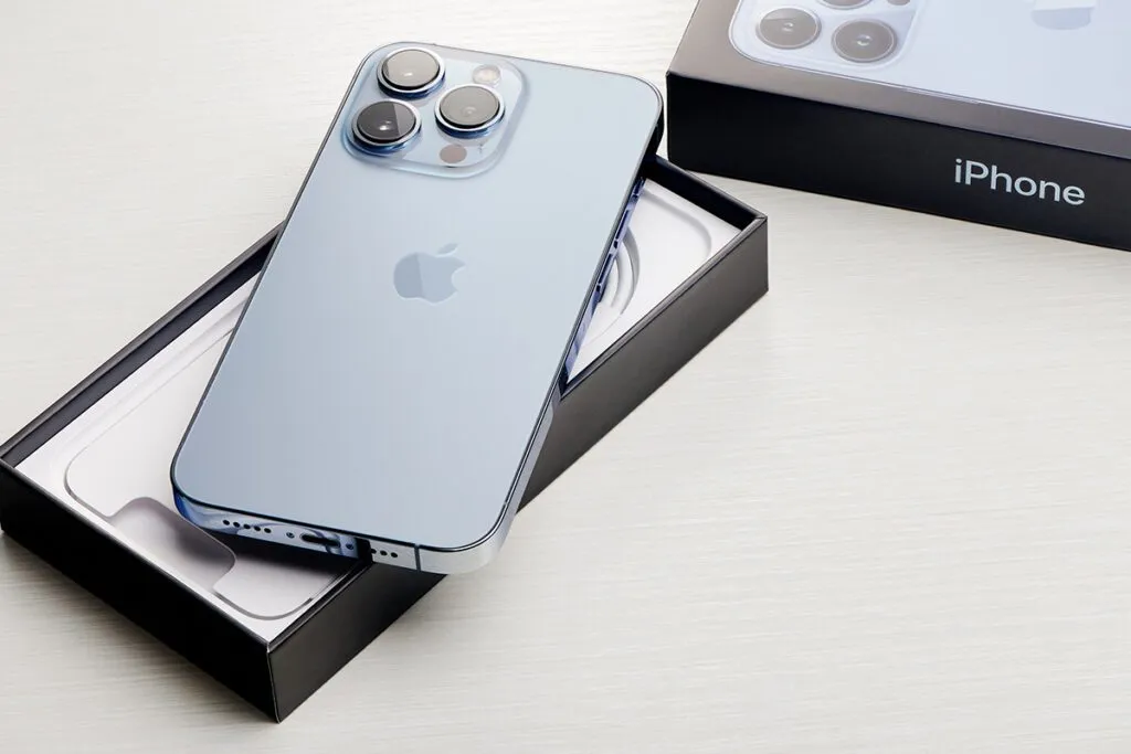 Zdjęcie Ile ramu ma iPhone 13 i co to oznacza dla jego wydajności?