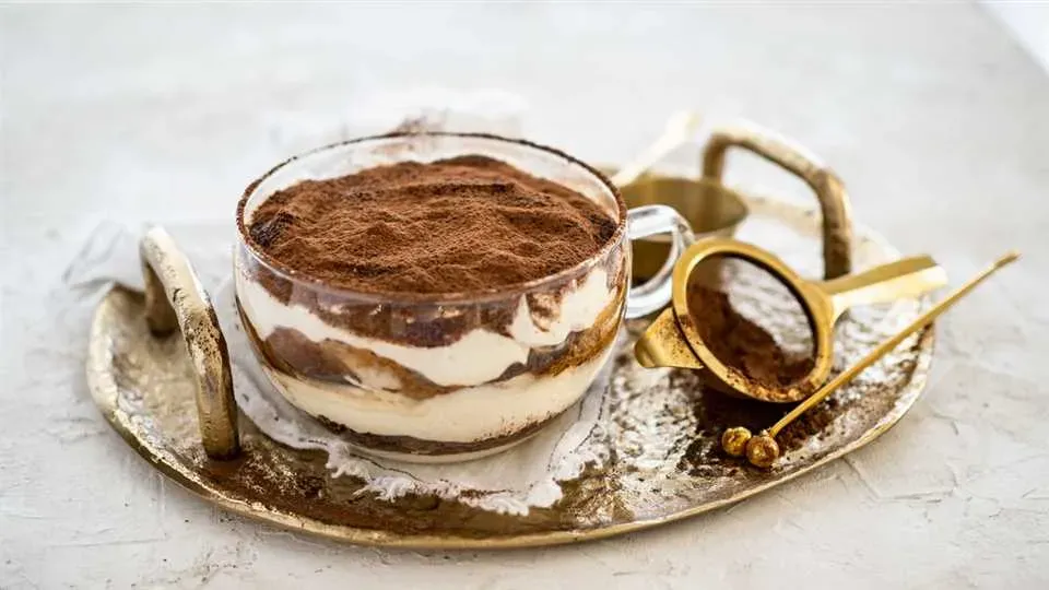 Zdjęcie Przepis na białkowe tiramisu - zdrowy deser fit z wysoką zawartością białka