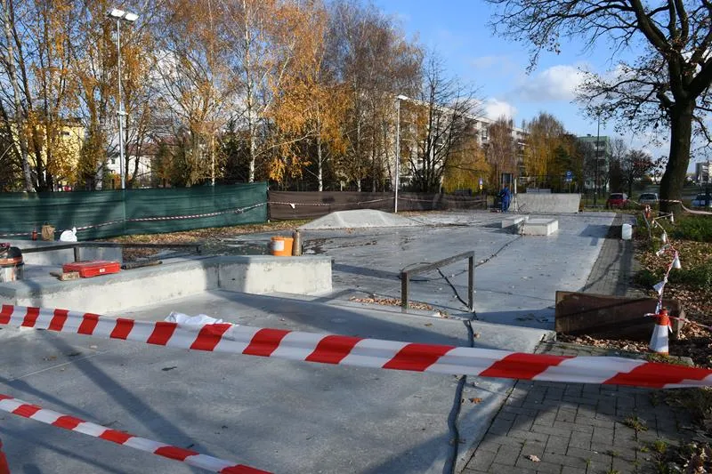 Zdjęcie Skatepark Świdnik: Idealne miejsce dla miłośników skateboardingu