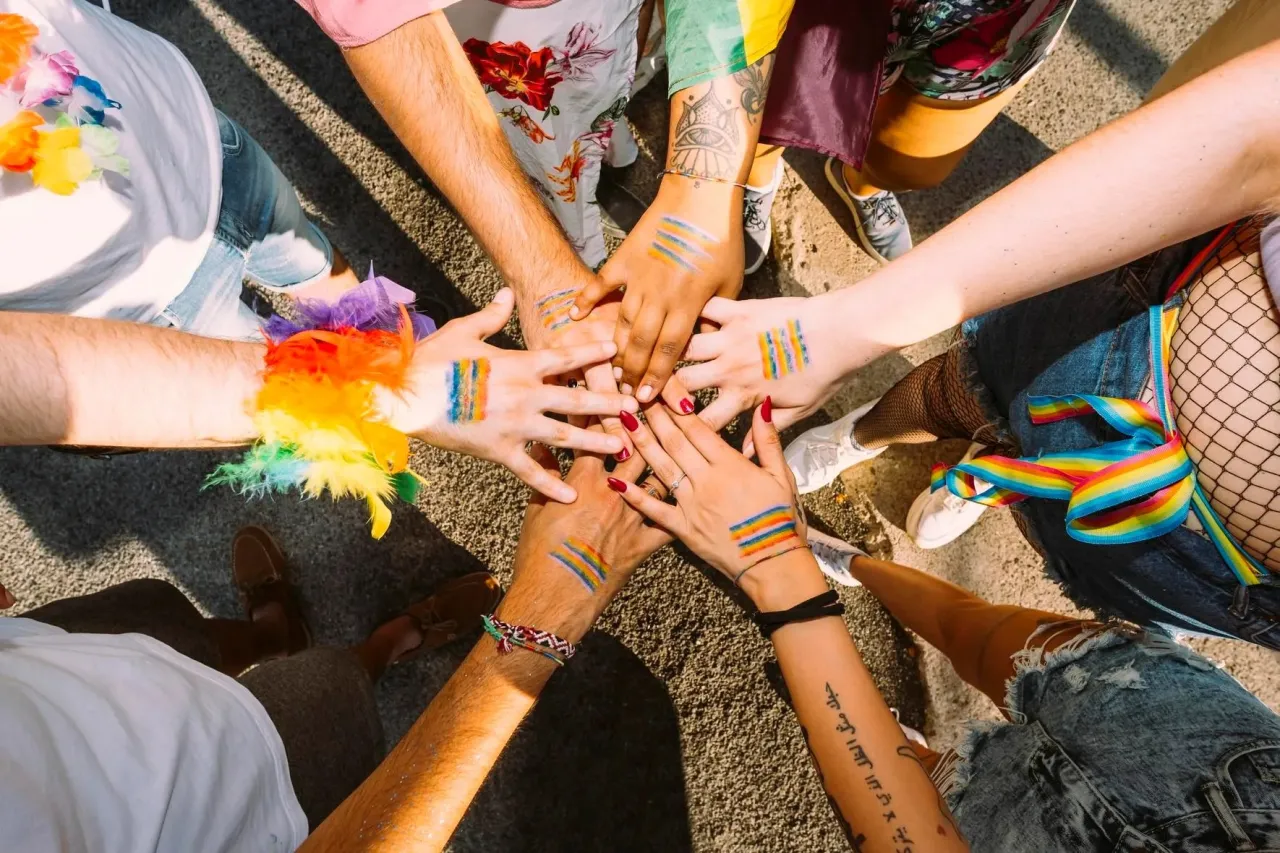 Zdjęcie Co to znaczy być LGBT? Zrozumienie tożsamości i różnorodności