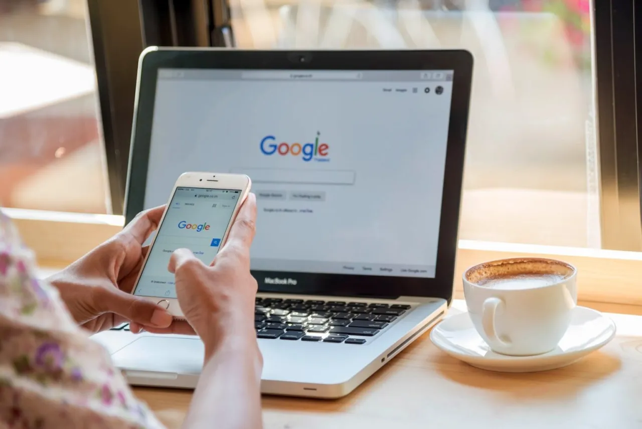Zdjęcie Jak zgłosić stronę internetową do Google i uniknąć problemów z indeksowaniem