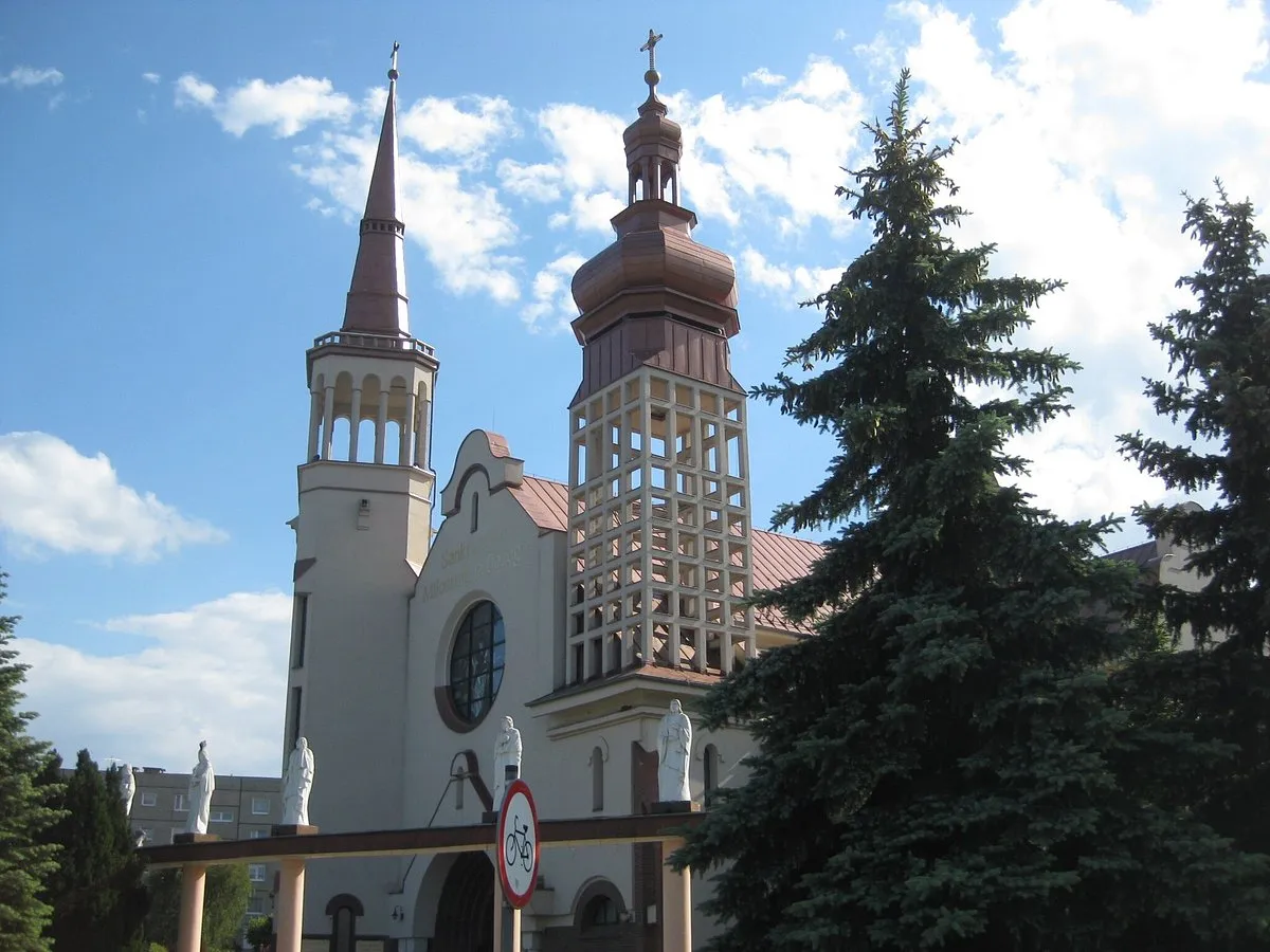 Zdjęcie Sanktuarium Miłosierdzia Bożego w Świebodzinie – historia, znaczenie i praktyczne informacje