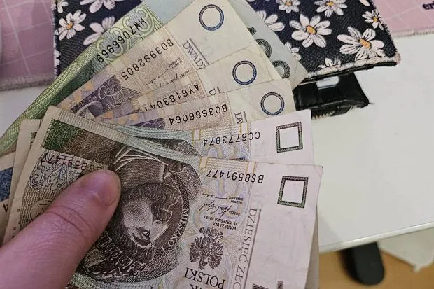 Zdjęcie Ile wynosi renta alkoholowa? Sprawdź aktualne kwoty i zasady