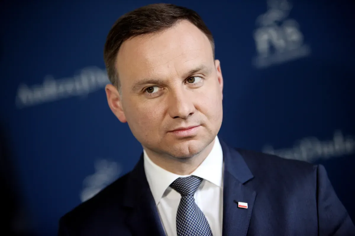 Zdjęcie Ile razy można być prezydentem w Polsce? Ograniczenia i zasady