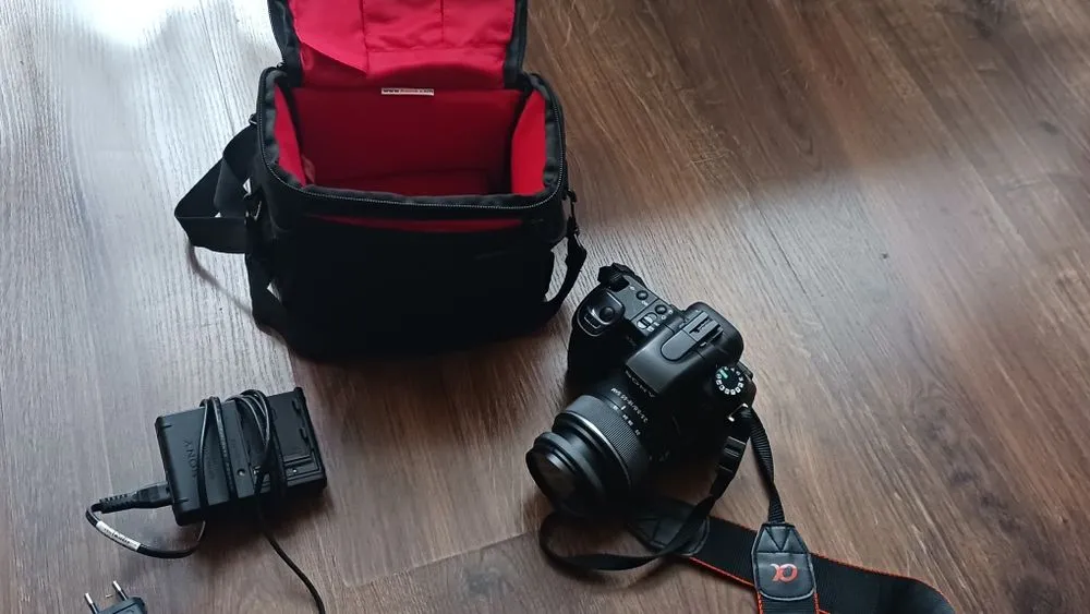 Zdjęcie Lustrzanka Sony A300: Kluczowe cechy i porady dla początkujących