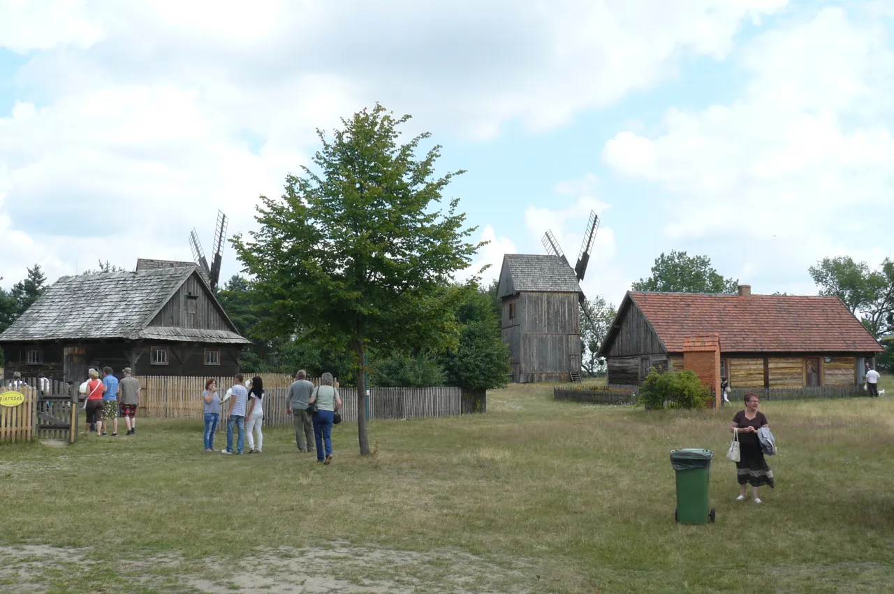 Zdjęcie Osiek nad Notecią skansen – odkryj fascynującą historię i kulturę