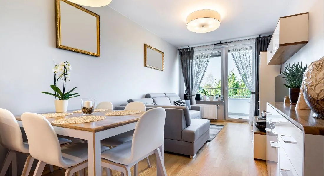 Zdjęcie Jak urządzić salon w bloku, aby maksymalnie wykorzystać przestrzeń?