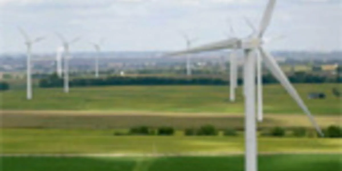 Zdjęcie Koszt energii wiatrowej – Co warto wiedzieć o cenach i porównaniach