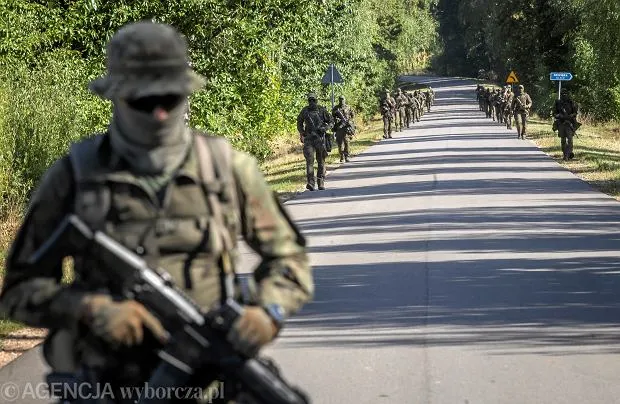 Zdjęcie Czy w wojsku można zrobić prawo jazdy? Wszystko, co musisz wiedzieć!