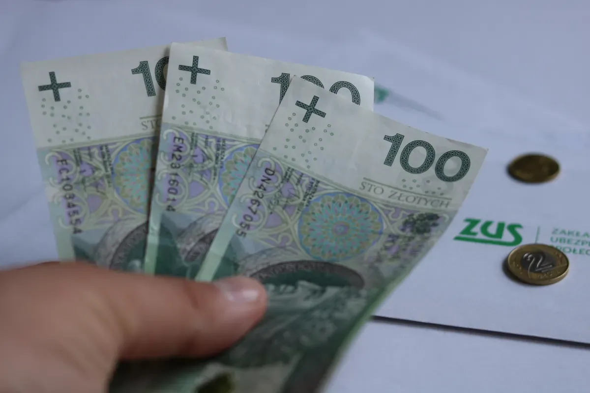 Zdjęcie Ile wynosi dodatek pielęgnacyjny dla osób niepełnosprawnych – ważne informacje